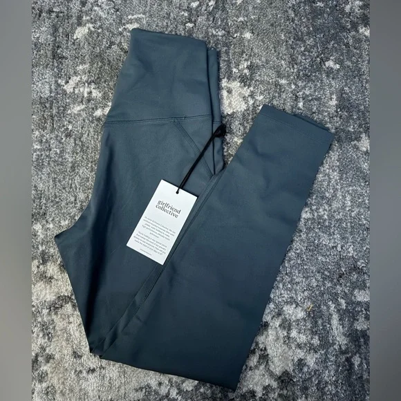 Girlfriend Collective gray leggings - Picture 2 of 5